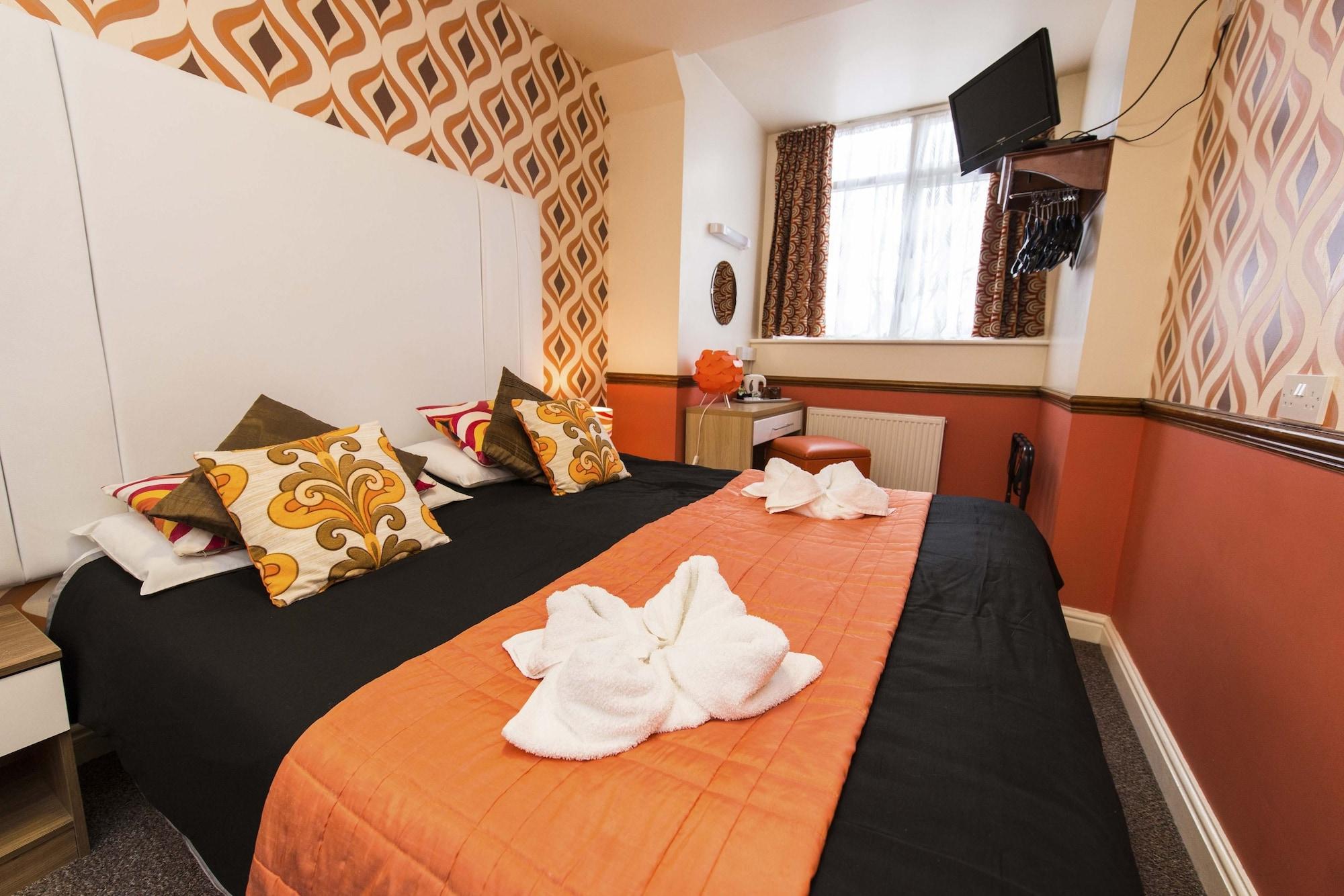 The Scarborough Travel And Holiday Lodge Екстер'єр фото