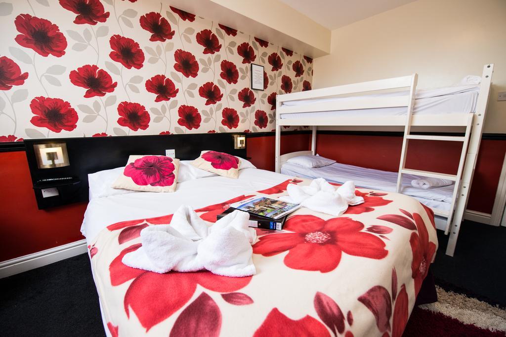The Scarborough Travel And Holiday Lodge Екстер'єр фото
