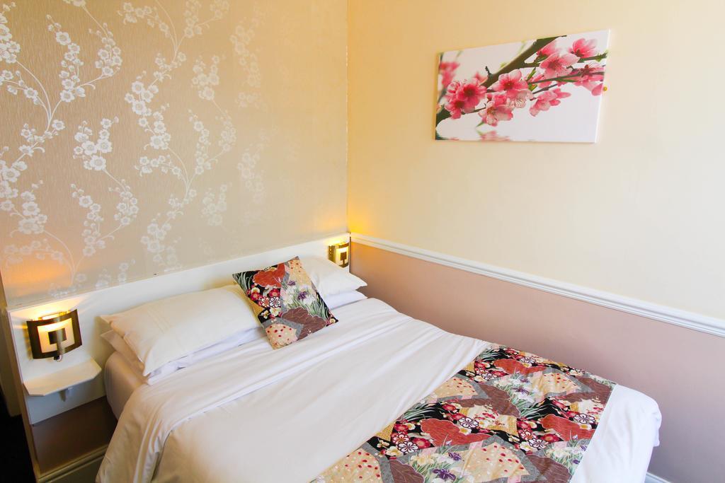 The Scarborough Travel And Holiday Lodge Екстер'єр фото