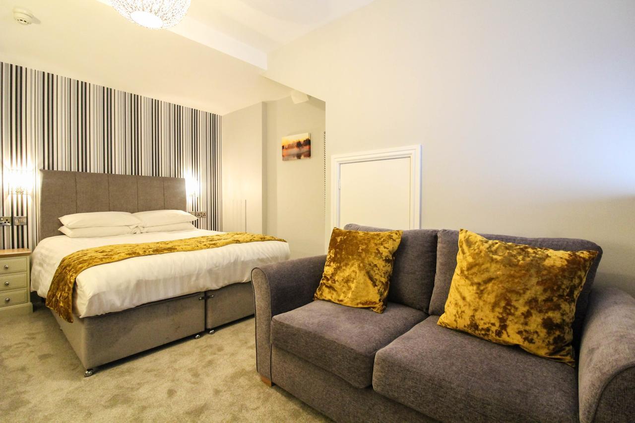 The Scarborough Travel And Holiday Lodge Екстер'єр фото